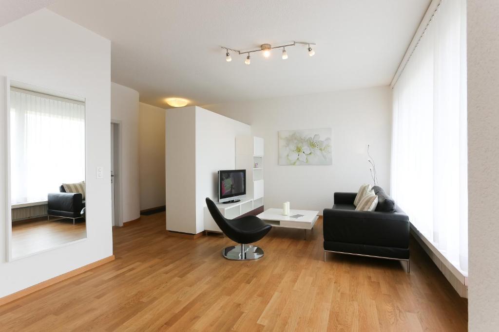 Serviced Apartments Haus 2 Uzwil Bagian luar foto